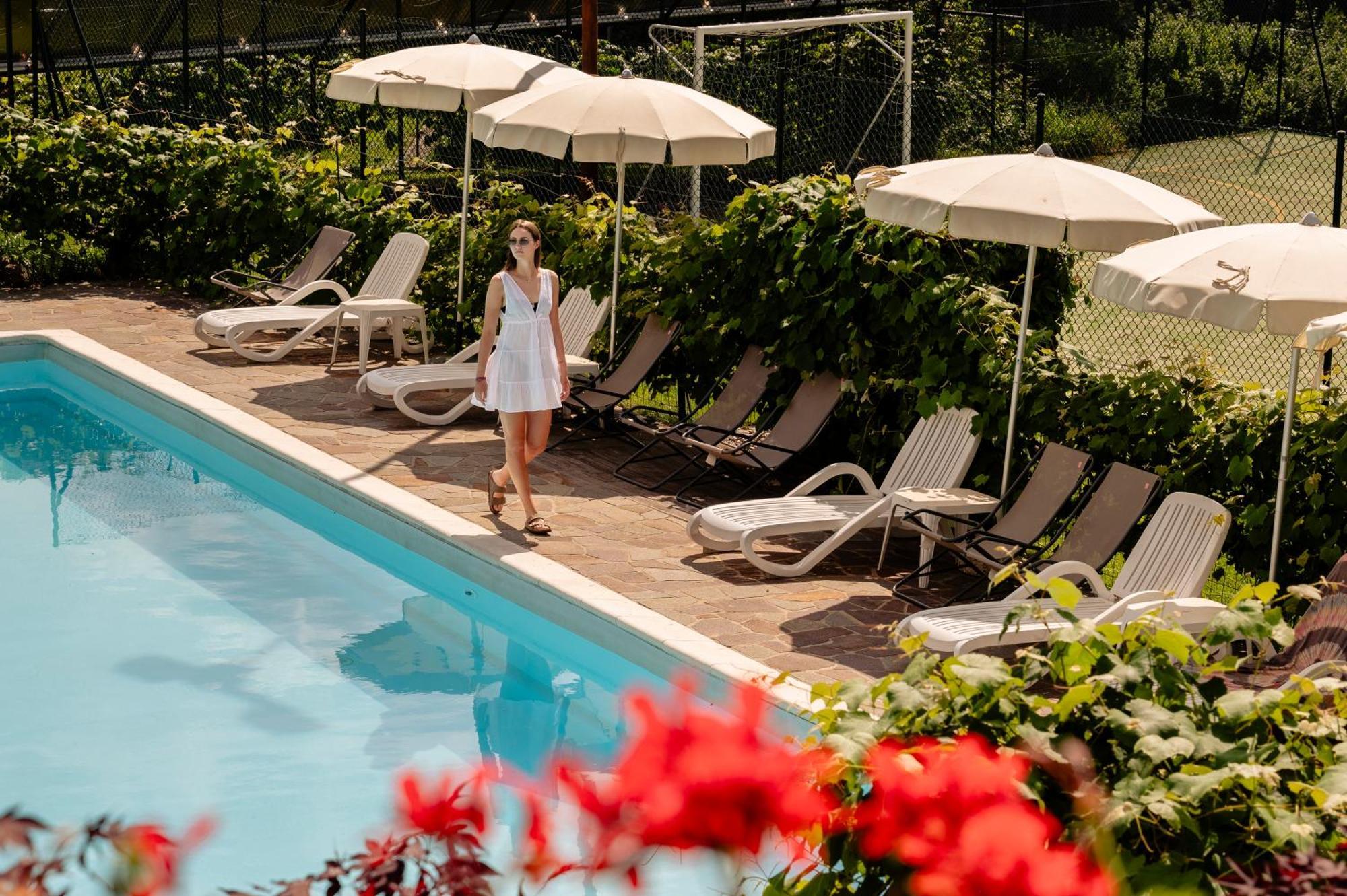 Hotel Scoiattolo Baselga di Pine Ngoại thất bức ảnh