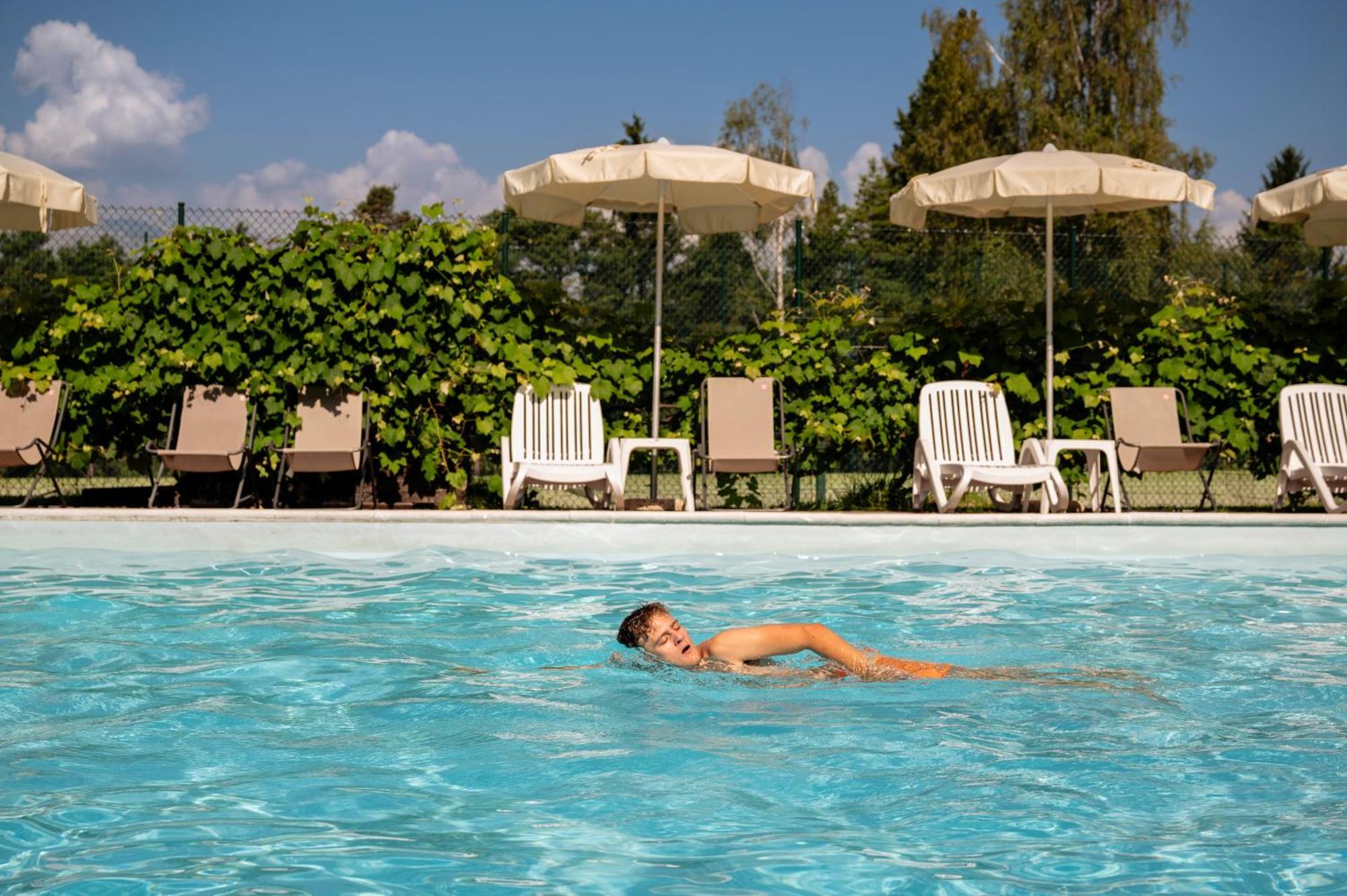 Hotel Scoiattolo Baselga di Pine Ngoại thất bức ảnh