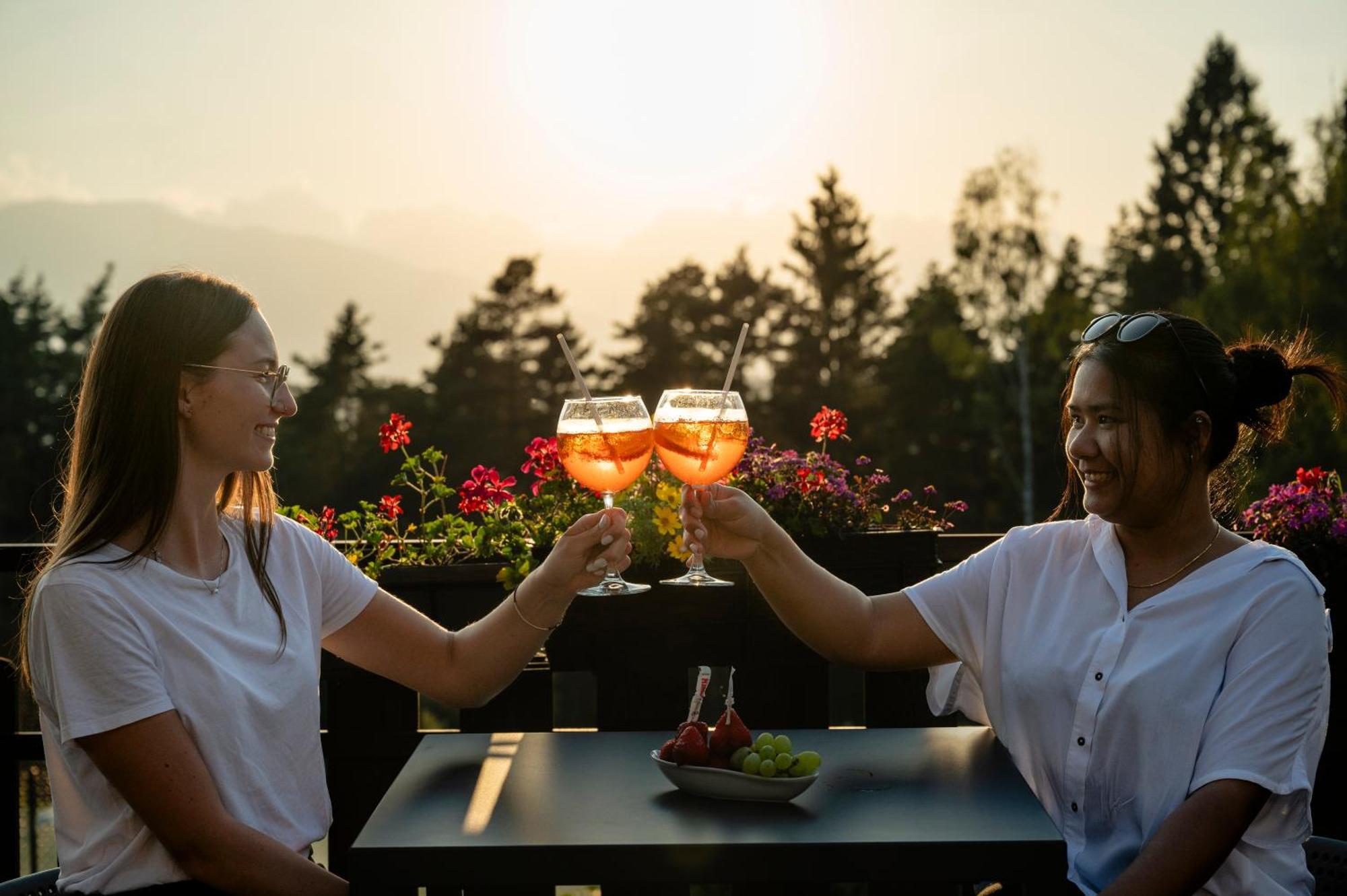 Hotel Scoiattolo Baselga di Pine Ngoại thất bức ảnh