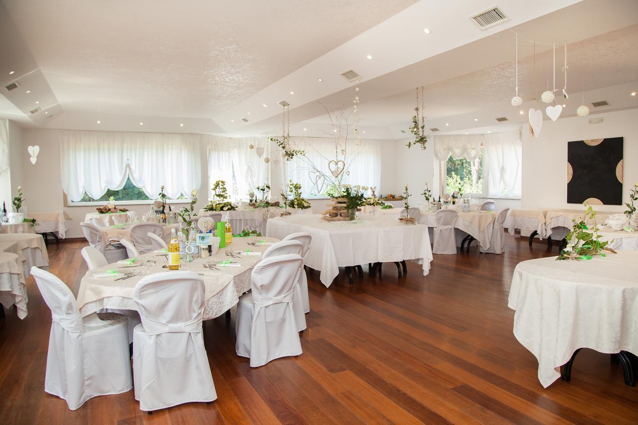 Hotel Scoiattolo Baselga di Pine Ngoại thất bức ảnh